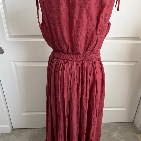 JOYFOLIE Mia Joy Rust Boho Dress – Adjustable Shoulder Ties, Elastic Waist-L - Picture 3 of 4